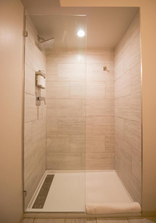 Meeting House Boutique Hotel 팔스 처치 외부 사진